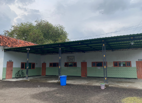 Madrasah Diniyah Tsamratul Ulum